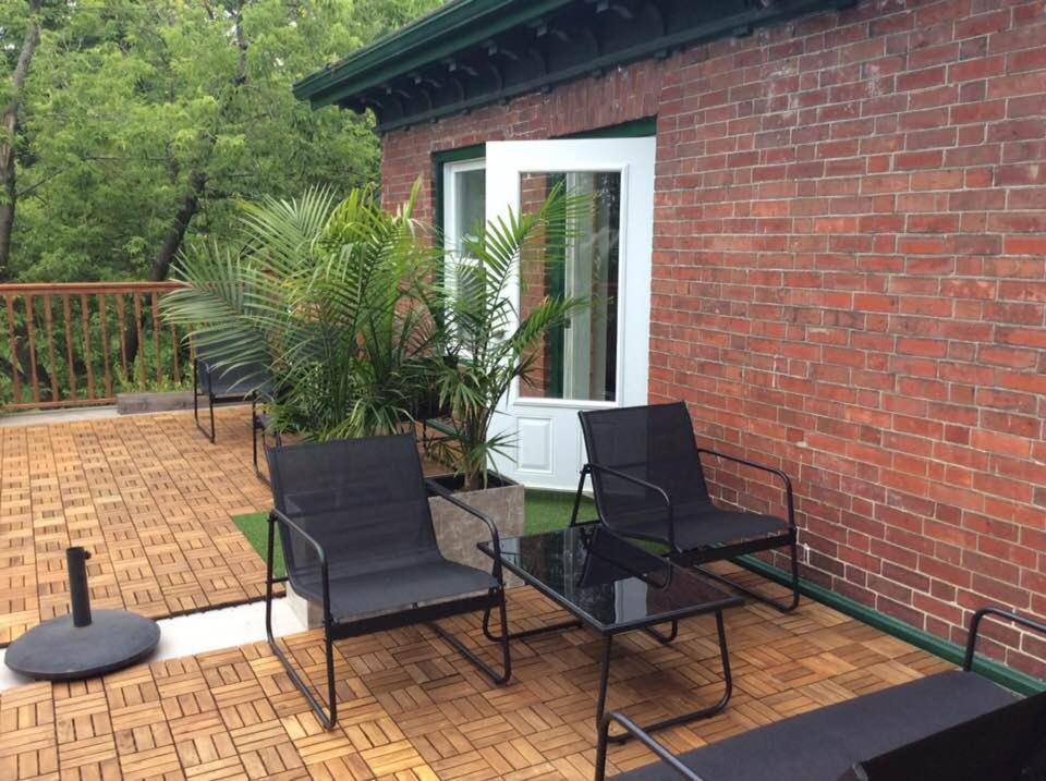 Ile De Garde B&B Шербрук Экстерьер фото