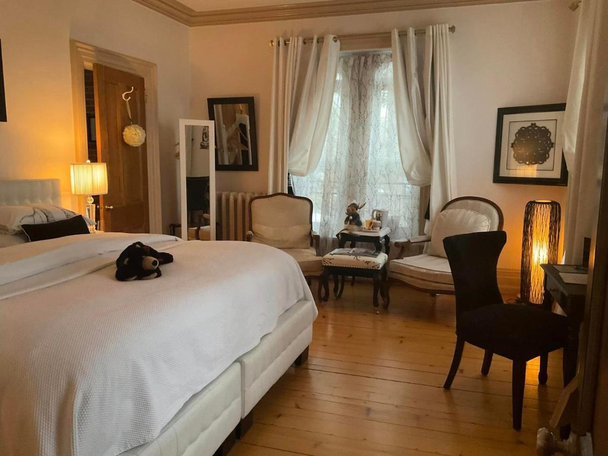 Ile De Garde B&B Шербрук Экстерьер фото
