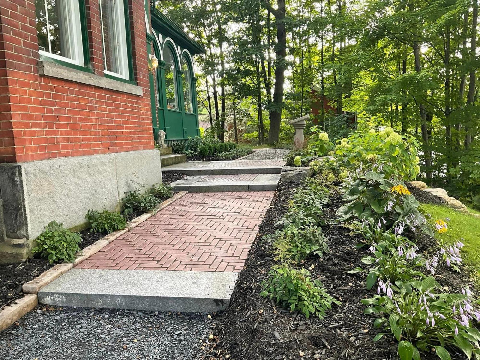 Ile De Garde B&B Шербрук Экстерьер фото