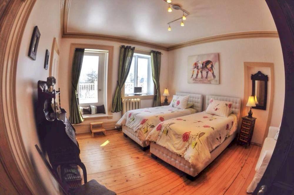 Ile De Garde B&B Шербрук Экстерьер фото